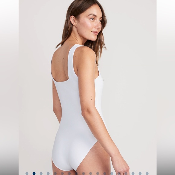 Old navy Sleeveless Square-Neck Bodysuit - white - Picture 2 of 5